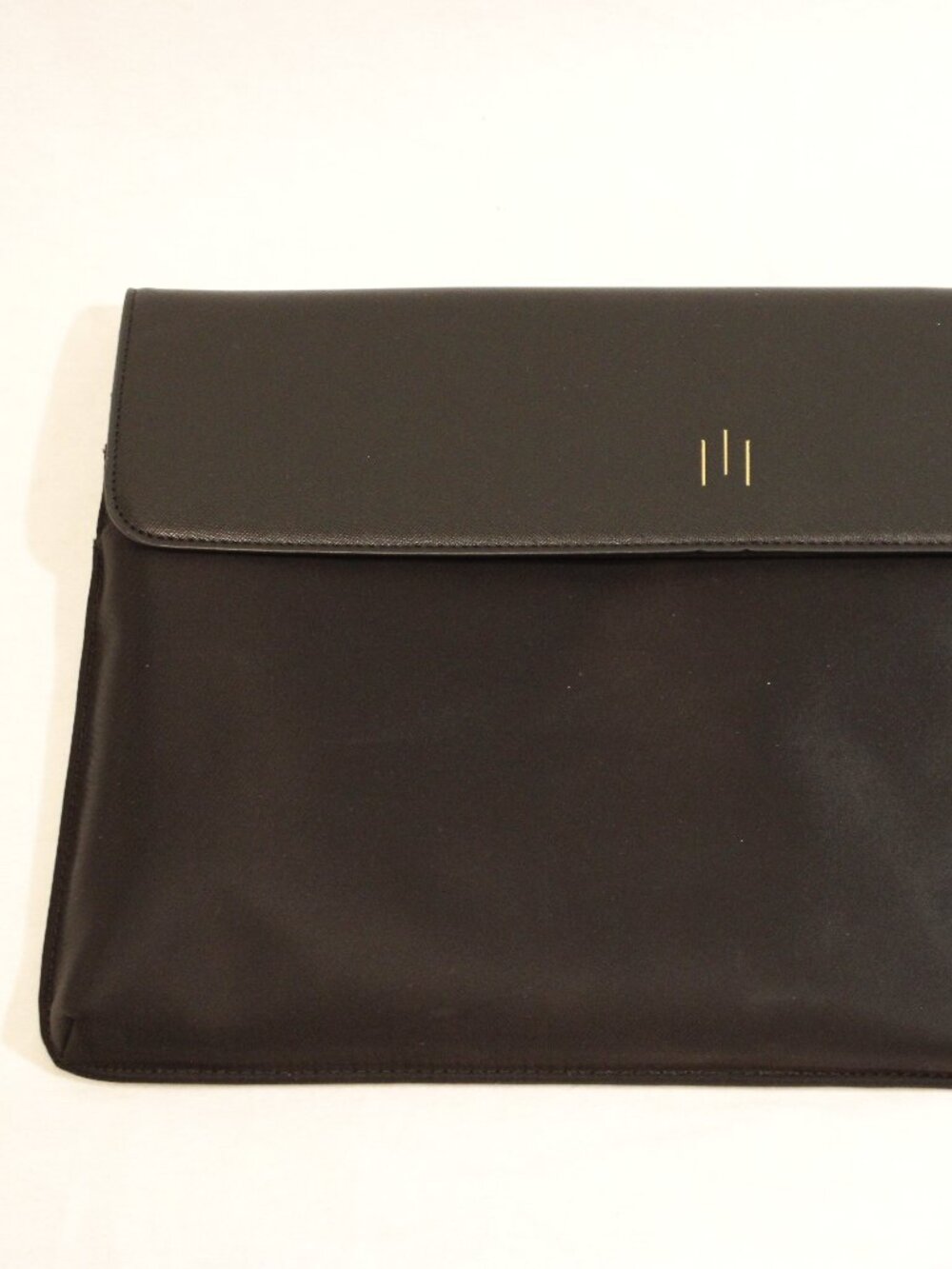 La Mansio - Laptop Case w/ Straps - Original Kickstarter Design - Black Saffiano
